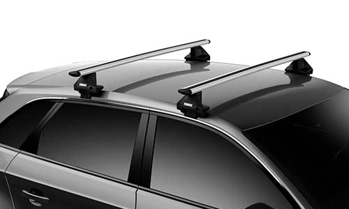 Багажник Thule на гладкую крышу автомобиля